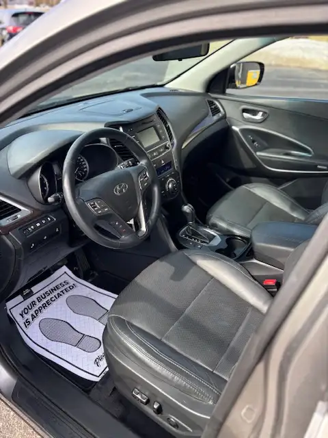 2017 HYUNDAI SANTA FE  SPORT  ALL WHEEL DRIVE  LOADED - Photo 9