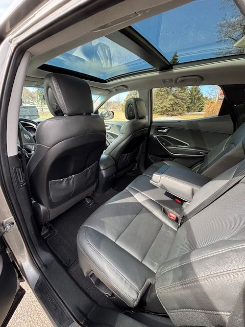 2017 HYUNDAI SANTA FE  SPORT  ALL WHEEL DRIVE  LOADED - Photo 11