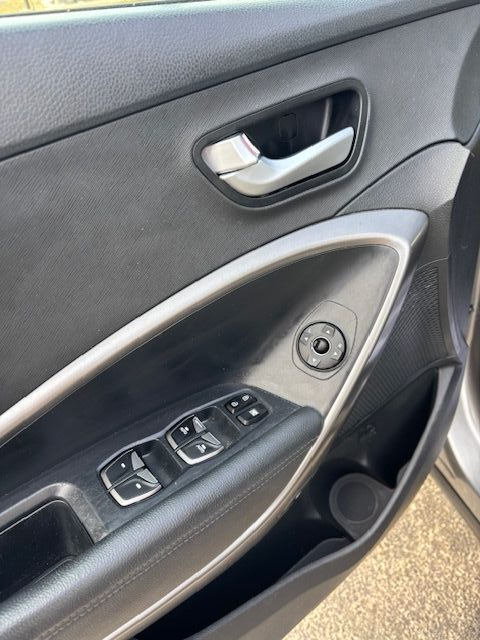 2017 HYUNDAI SANTA FE  SPORT  ALL WHEEL DRIVE  LOADED - Photo 17