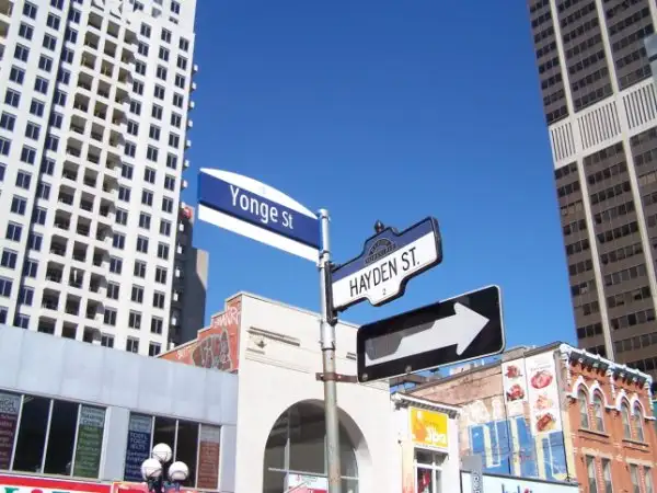 Bachelor Condo at Yonge & Hayden. 35 Hayden st - Photo 10