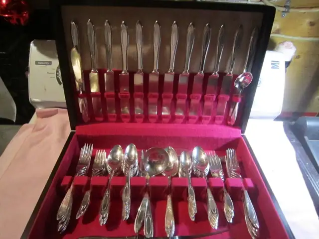 #1-1F ADAMS silverware set for 12 - Photo 2