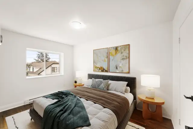 Spacious 2 Bedroom Apartment! Available April 1st! - Photo 2