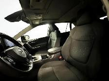 Toyota RAV4 2022Limited AWD - Photo 6