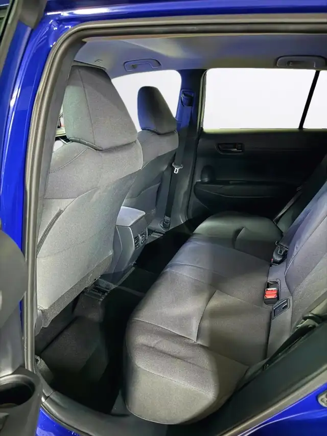 Toyota Corolla Cross 2024LE AWD - Photo 6