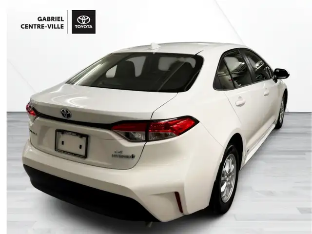 Toyota Corolla 2023Hybrid LE - Photo 3