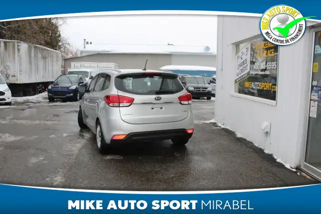 2014 KIA Rondo EX familiale 4 portes, automatique, 7 passagers! - Photo 3