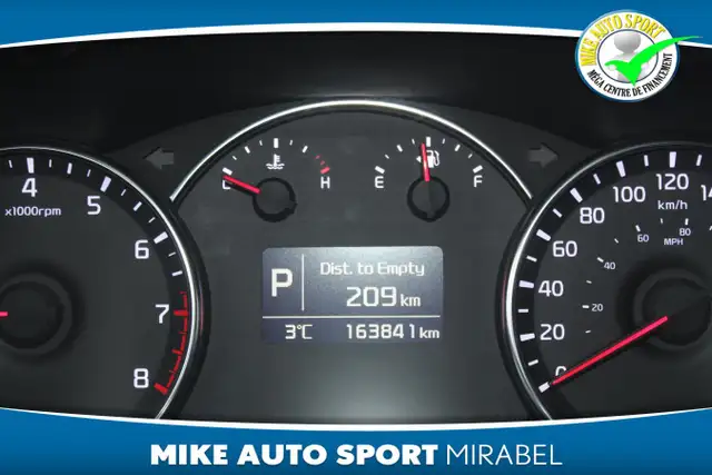 2014 KIA Rondo EX familiale 4 portes, automatique, 7 passagers! - Photo 18