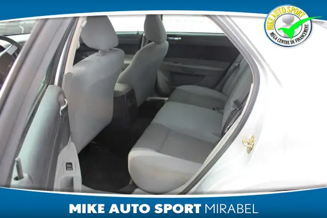 2005 Chrysler 300 Berline 4 portes 300! - Photo 7