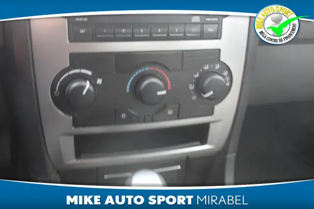 2005 Chrysler 300 Berline 4 portes 300! - Photo 9