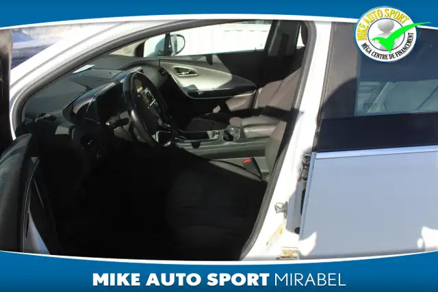 2014 Chevrolet Volt Hayon 5 portes! Très économique en essence! - Photo 8