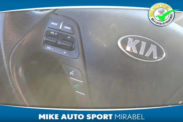 2017 KIA 5 portes Forte Voiture à hayon, 5 portes, boîte automat - Photo 5