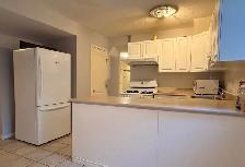 Lower Floor of a Duplex next to Mundy Park for Rent! - Photo 2