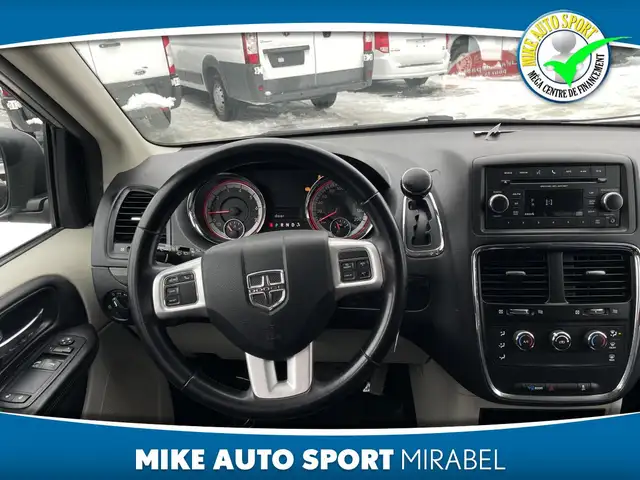 DODGE GRAND CARAVAN 2017 DEJA SUR PNEUS HIVER ! - Photo 12