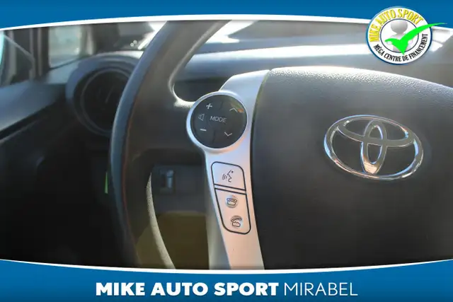 2015 Toyota Prius c Hayon 5 portes Technologie! - Photo 12