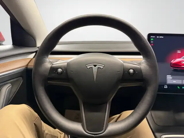 Tesla Model 3 2022 - Photo 8