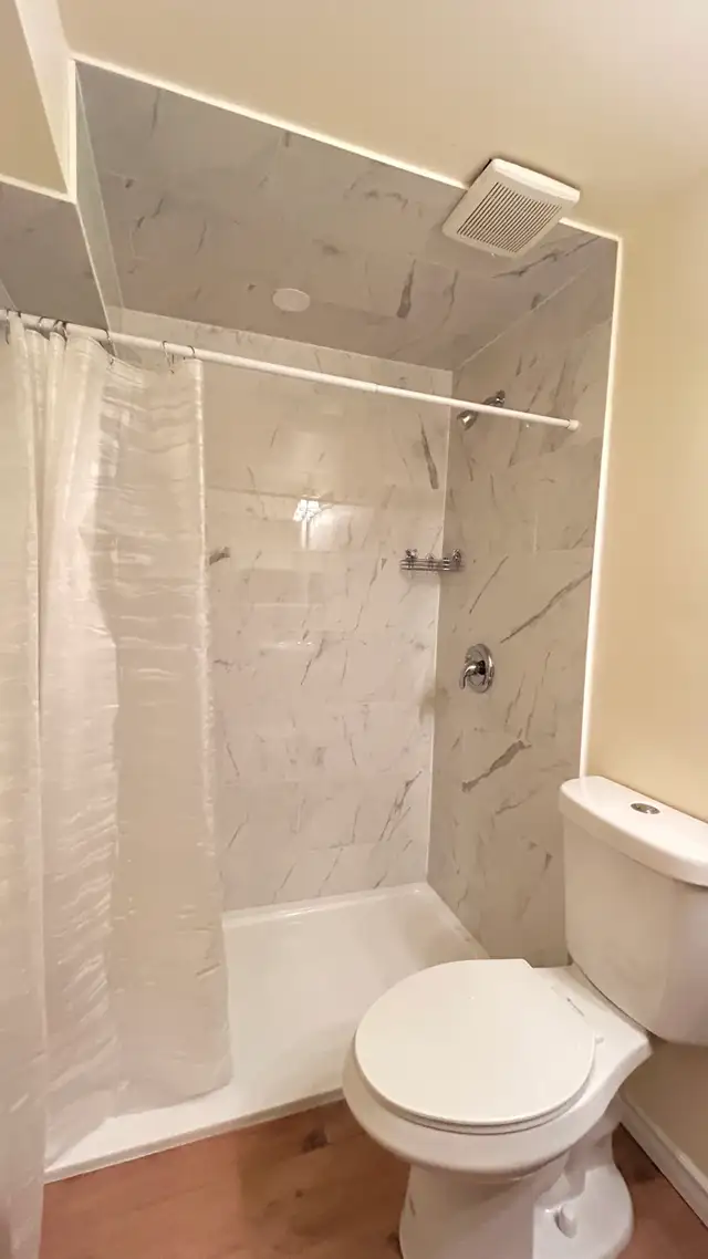 Spacious 2-Bed Townhome by Georgetown GO   Bsmt/AC/Parking Incl! - Photo 20