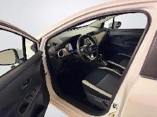 Nissan Versa 2021SV - Photo 5