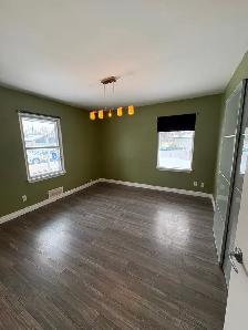 NEW LISTING!   JACKPOT! What a Beauty! - Photo 2