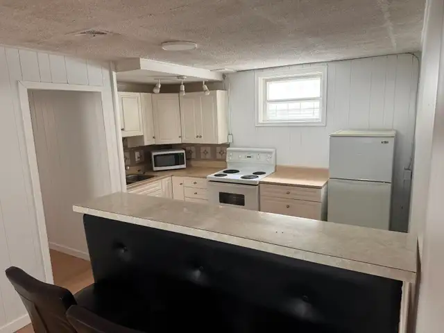 NEW LISTING!   JACKPOT! What a Beauty! - Photo 11