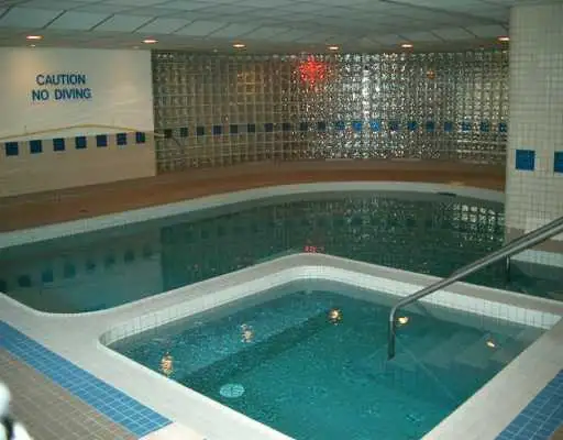 Kent/Laurier 1-Bed Reno'd Condo, A/C, Pkg Avail, Mar/Apr 2026 - Photo 5