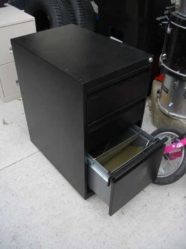 BLACK 3 drawer filing cabinet on wheels
