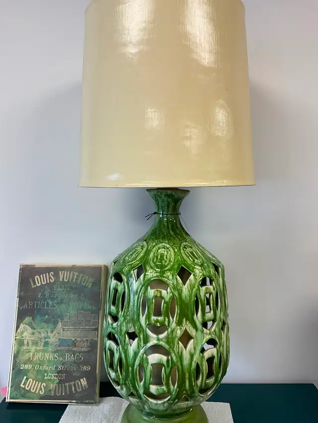 CHANDELIERS / LAMPS - Photo 7