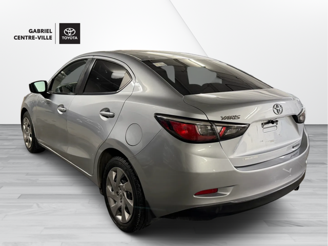Toyota Yaris 20174D Sedan - Photo 2