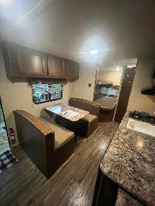 2017 Keystone185LHS Hideout - Photo 6