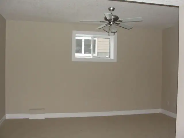 Basement Suite For Rent In Silverberry - Photo 3