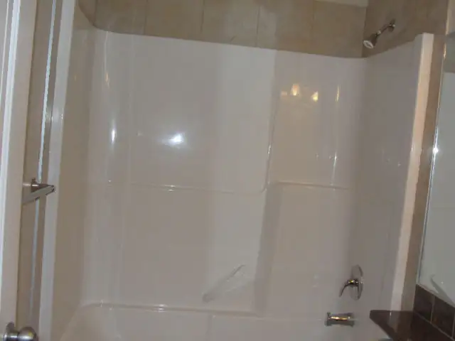 Basement Suite For Rent In Silverberry - Photo 6