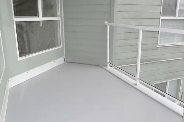 super clean safe quiet two bedroom Maple Ridge - Photo 10