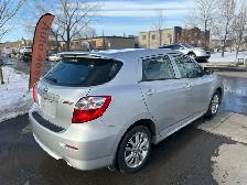 2009 Toyota Matrix 119000 KM/FINANCEMENT DISPONIBLE - Photo 4