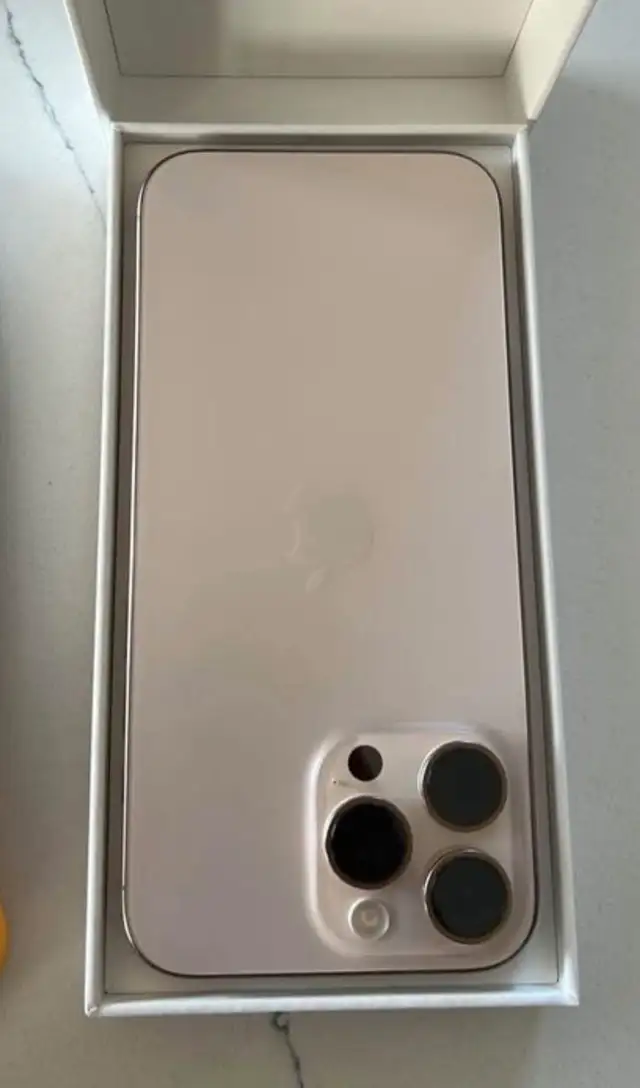 iPhone 16 Pro Max 256GB - Unlocked - Apple - Photo 2