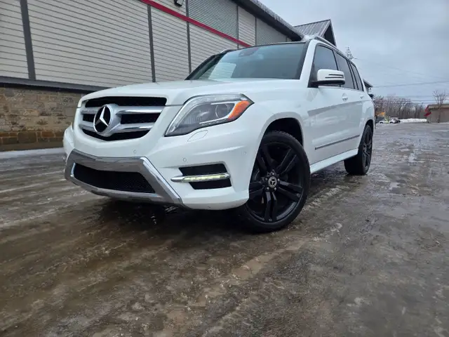 2013 Mercedes-Benz GLK 350 4 MATIC / V6 / SUNROOF / LEATHER    3 - Photo 12