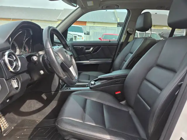 2013 Mercedes-Benz GLK 350 4 MATIC / V6 / SUNROOF / LEATHER    3 - Photo 15