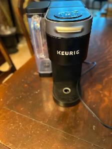 ONE GOOD WORKING KURUIG COFFEE MACHINEAS PICTURED - Photo 2