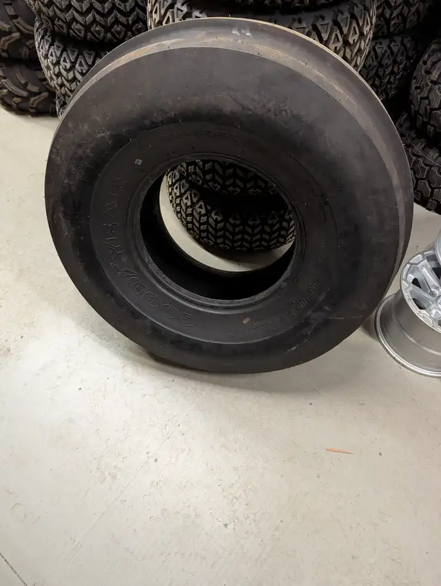 Goodyear 11.00-16SL Front Tire