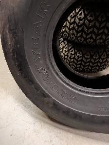 Goodyear 11.00-16SL Front Tire - Photo 3