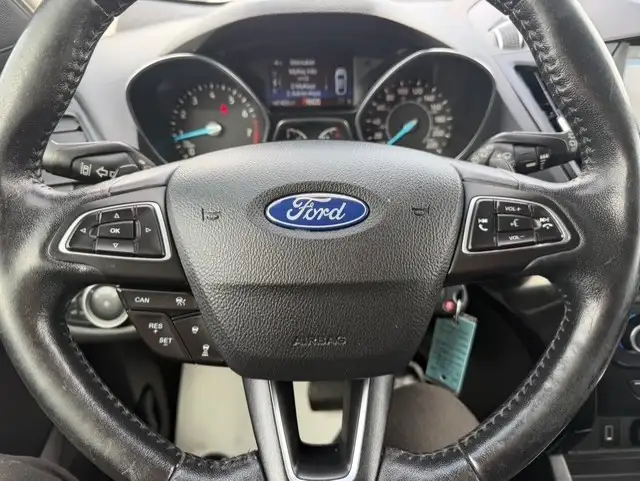2018 Ford Escape SE / 2 Set of tires and Rims / Low KM 142K - Photo 13