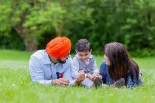 $89 Family Photoshoot | Studio or Outdoor | Brampton Mississauga - Photo 2