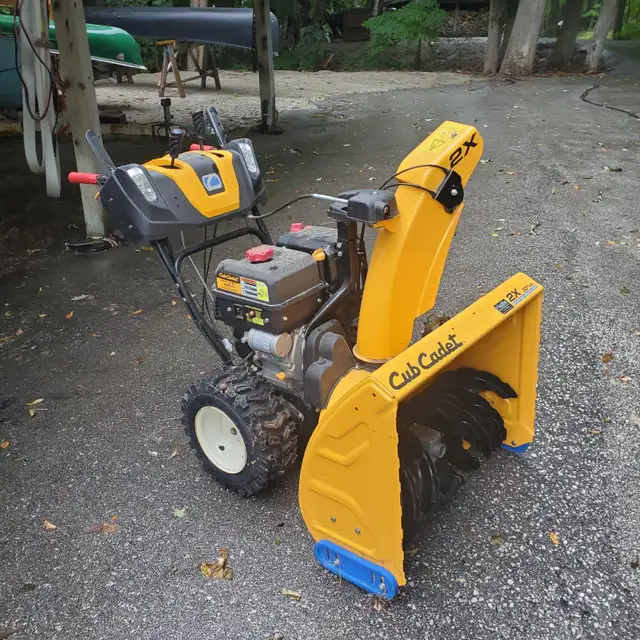 Snow blower - Photo 3