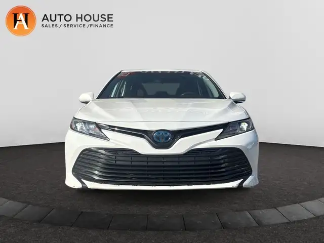 2019 Toyota Camry LE HYBRID BACKUP CAMERA LANE ASSIST HEATED SEA - Photo 10