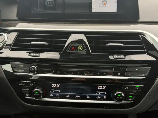 2018 BMW 5 Series| Low Mileage | All Wheel Drive | - Photo 21