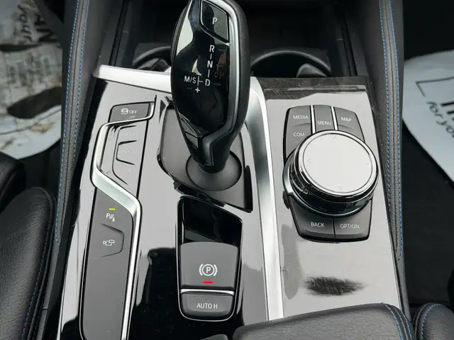 2018 BMW 5 Series| Low Mileage | All Wheel Drive | - Photo 22