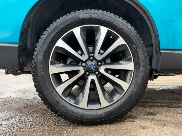 2017 Subaru Forester| Clean Carfax | All Wheel Drive | - Photo 26