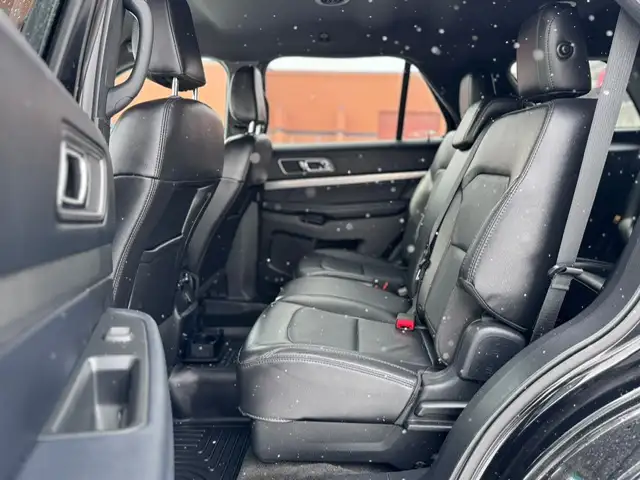2018 FORD EXPLORER XLT SPORT – 3.5L V6 – AWD - Photo 13