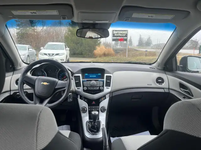 2011 Chevrolet Cruze LS  w/1SB Certified - Photo 12