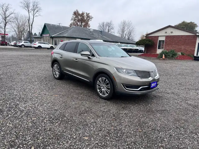 2017 Lincoln MKX AWD 4DR RESERVE - Photo 3