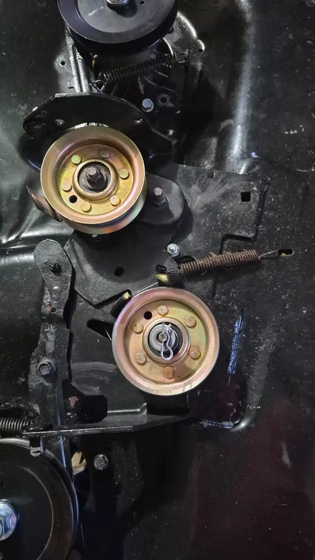 42 inch deck for Craftsman Lt1000/Lt2000 - Photo 3