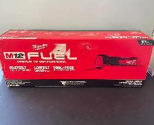 MILWAUKEE OSCILLATING MULTI-TOOL 2526-20